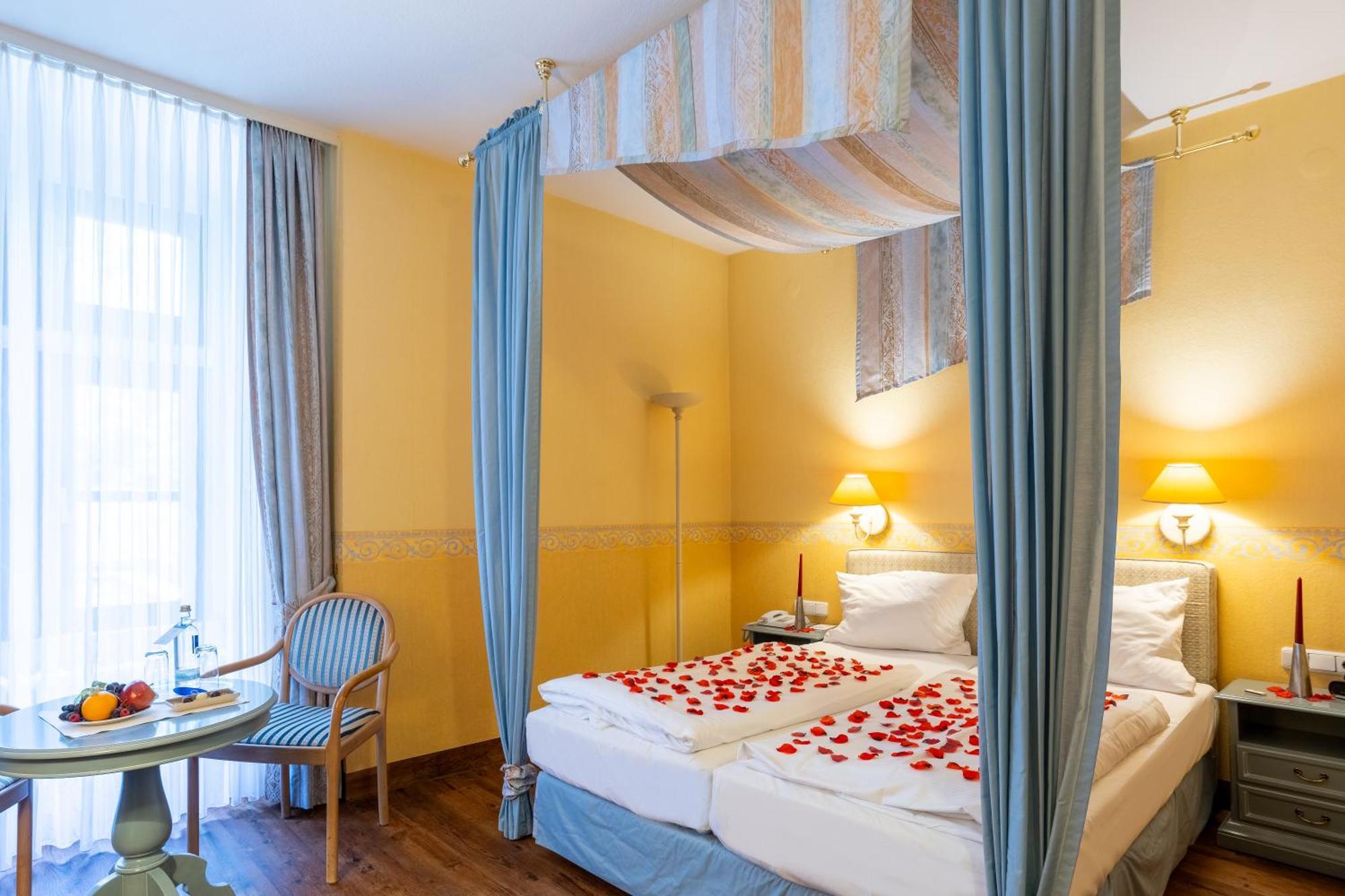 Burghotel Staufenberg Staufenberg  Ngoại thất bức ảnh