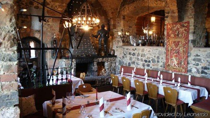 Burghotel Staufenberg Staufenberg  Nhà hàng bức ảnh